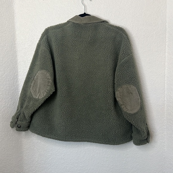 Zara Green Sherpa with corduroy details Jacket with Pockets -XS OVERSIZED BOXY - Picture 3 of 7